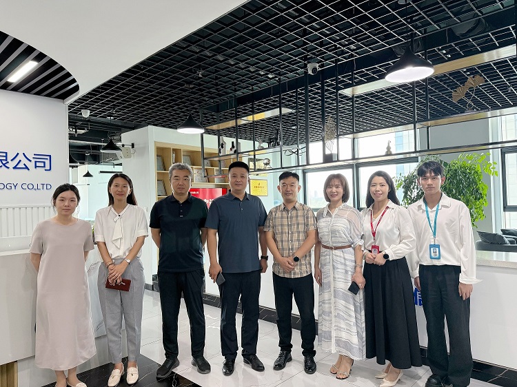 深化產教融合 共育數字人才 | 滄州職業技術學院領導蒞臨智博信息考察交流